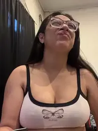 Ninnfa — Stripchat recorded stream image, 30.10.2025 21:30