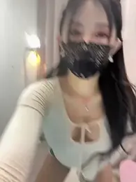 Selenaaaaa- — Stripchat recorded stream image, 22.02.2025 02:50