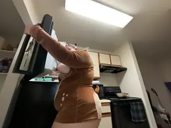 Thickarella420 — Stripchat recorded stream image, 31.10.2025 21:00