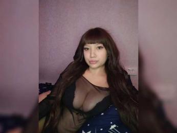 Goldlove10 — Bongacams recorded stream screenshot (01 Nov 2025)