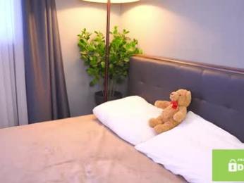 bellacle — Chaturbate recorded stream image, 22.02.2025 07:30