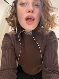 lucy-joy — Stripchat recorded stream image, 01.11.2025 08:10