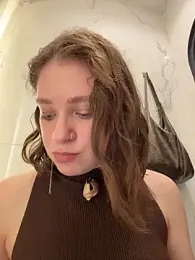 lucy-joy — Stripchat recorded stream image, 01.11.2025 08:10