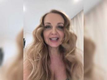 Milf_Zabava — Bongacams recorded stream image, 01.11.2025 08:40