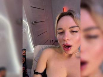 Mila-m — Bongacams recorded stream screenshot (01 Nov 2025)