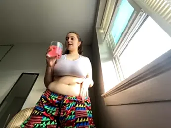 Snowbunnycake_131 — Stripchat recorded stream image, 01.11.2025 20:40