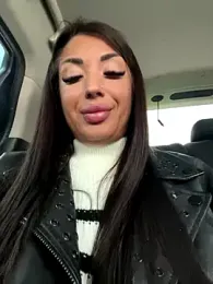 RuslanaXX — Stripchat recorded stream screenshot (02 Nov 2025)