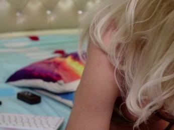 CarmellaAngel — Bongacams recorded stream image, 02.11.2025 09:30