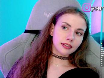 VikkiExtraCheese — Bongacams recorded stream image, 02.11.2025 03:50