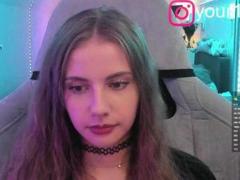 VikkiExtraCheese — Bongacams recorded stream image, 02.11.2025 03:50