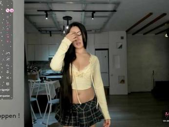 seeyoumin — Bongacams recorded stream image, 02.11.2025 13:40
