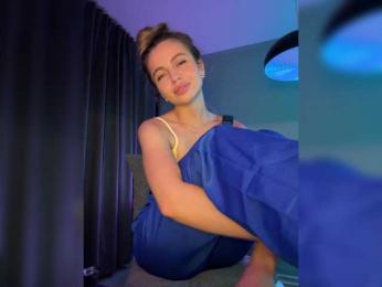 Nataliecroys — Bongacams recorded stream image, 02.11.2025 23:10