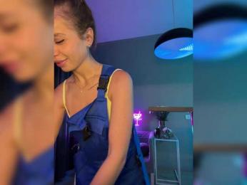 Nataliecroys — Bongacams recorded stream image, 02.11.2025 23:10