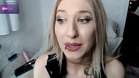 Julia-Sugar — Stripchat recorded stream image, 22.02.2025 16:00