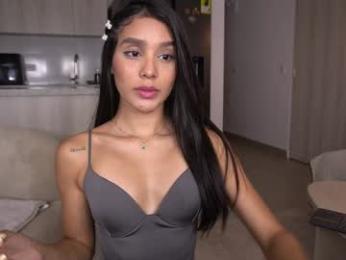 veroniqe_lounge — Chaturbate recorded stream image, 03.11.2025 23:00