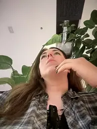 MommmyYummy — Stripchat recorded stream image, 04.11.2025 12:10
