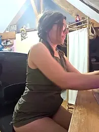 Lina_lou4 — Stripchat recorded stream image, 04.11.2025 15:40