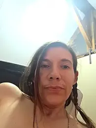 Lina_lou4 — Stripchat recorded stream image, 04.11.2025 15:40