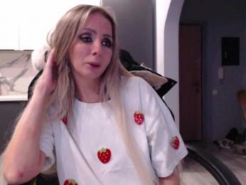 blondalina — Bongacams recorded stream image, 04.11.2025 18:30