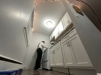 Snowbunnycake_131 — Stripchat recorded stream image, 05.11.2025 02:30