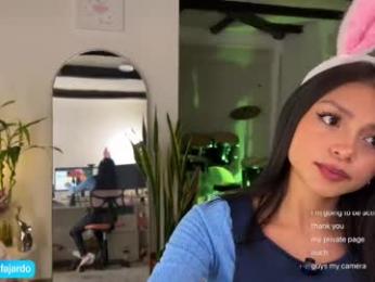 sweet_littleee — Chaturbate recorded stream screenshot (22 Feb 2025)