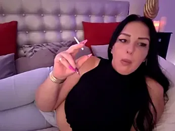 TiffanyRoxx — Stripchat recorded stream image, 05.11.2025 17:30