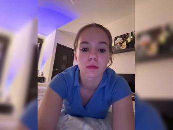 mariaaa-1 — Bongacams recorded stream image, 06.11.2025 22:40