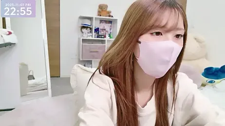 -SHINON- — Stripchat recorded stream image, 07.11.2025 14:00