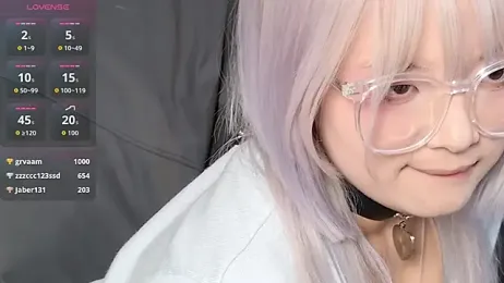 Yu_UwU_ — Stripchat recorded stream screenshot (08 Nov 2025)