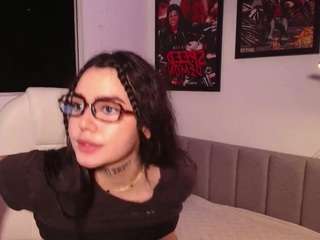 harveymiiller — Camsoda recorded stream screenshot (10 Nov 2025)