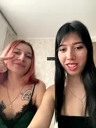 caressyourself — Stripchat recorded stream image, 10.11.2025 05:30