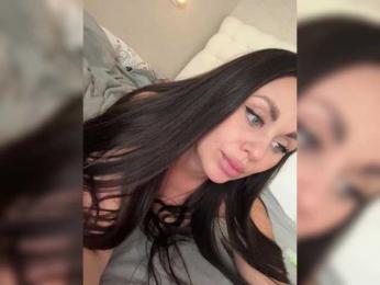 -Hennessy- — Bongacams recorded stream image, 11.11.2025 05:10