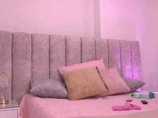 violeta-sanz — Camsoda recorded stream image, 11.11.2025 03:10