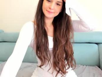 elaanna — Chaturbate recorded stream screenshot (11 Nov 2025)