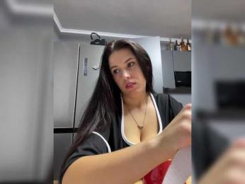 Potifays — Bongacams recorded stream screenshot (11 Nov 2025)