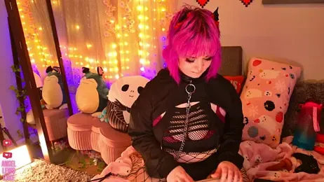 Angel-Lewd-Cake — Stripchat recorded stream image, 13.11.2025 07:40