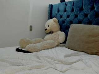 sophia-lopeez — Camsoda recorded stream screenshot (13 Nov 2025)