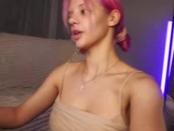 lesi_moonie — Chaturbate recorded stream screenshot (23 Feb 2025)