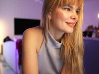 love_you_to123 — Chaturbate recorded stream image, 15.11.2025 06:00