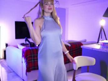 love_you_to123 — Chaturbate recorded stream image, 15.11.2025 06:00
