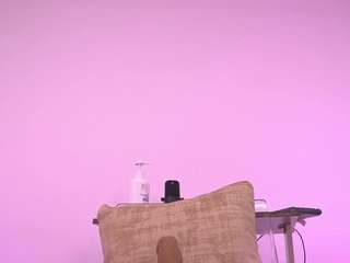 violeta-sanz — Camsoda recorded stream image, 15.11.2025 03:00