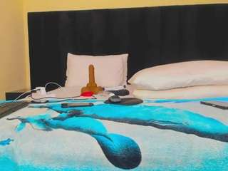 cutie-bootie — Camsoda recorded stream screenshot (15 Nov 2025)