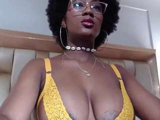 diosaxsexyy — Camsoda recorded stream image, 15.11.2025 14:00