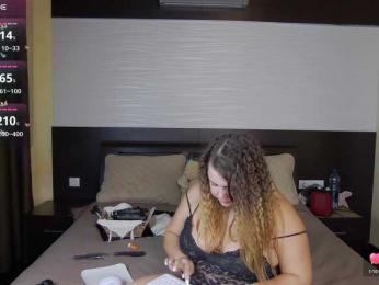 FLUFFY_BEAUTY — Bongacams recorded stream screenshot (15 Nov 2025)