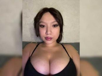 Goldlove10 — Bongacams recorded stream screenshot (16 Nov 2025)