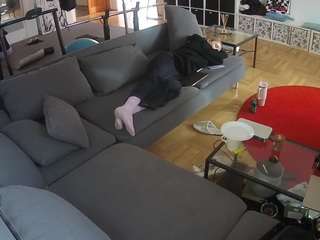 voyeurcam-julmodels-living-3 — Camsoda recorded stream image, 09.11.2025 16:20