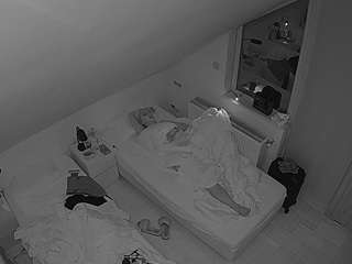 voyeurcam-julmodels-bed-7 — Camsoda recorded stream image, 15.11.2025 00:00