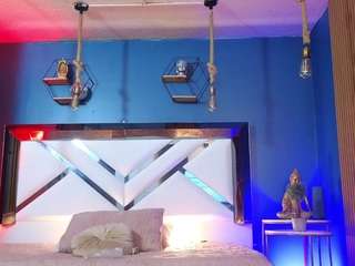 lady-brownn — Camsoda recorded stream image, 16.11.2025 11:10