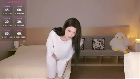 Lucky-baby — Stripchat recorded stream image, 16.11.2025 13:10