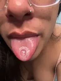 Ninnfa — Stripchat recorded stream image, 16.11.2025 21:50